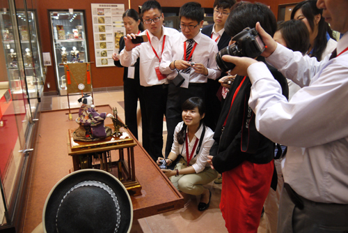 第四届东芝杯教案大赛获奖学生访问日本